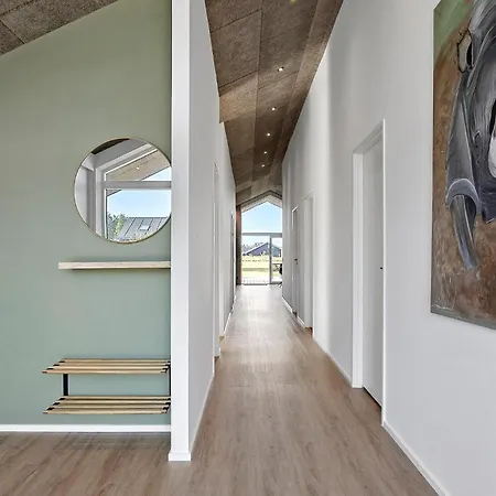 4 Bedroom Stunning In