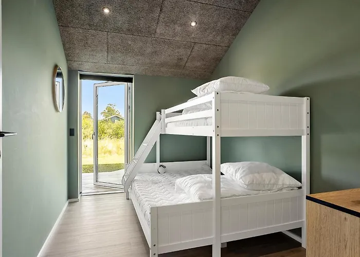 4 Bedroom Stunning In Casa de Férias *