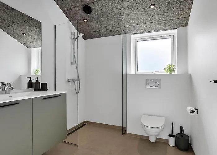 4 Bedroom Stunning In * Sæby