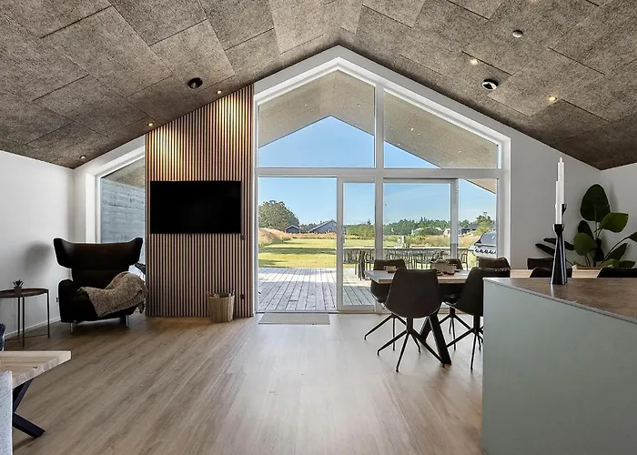 4 Bedroom Stunning In Casa de Férias